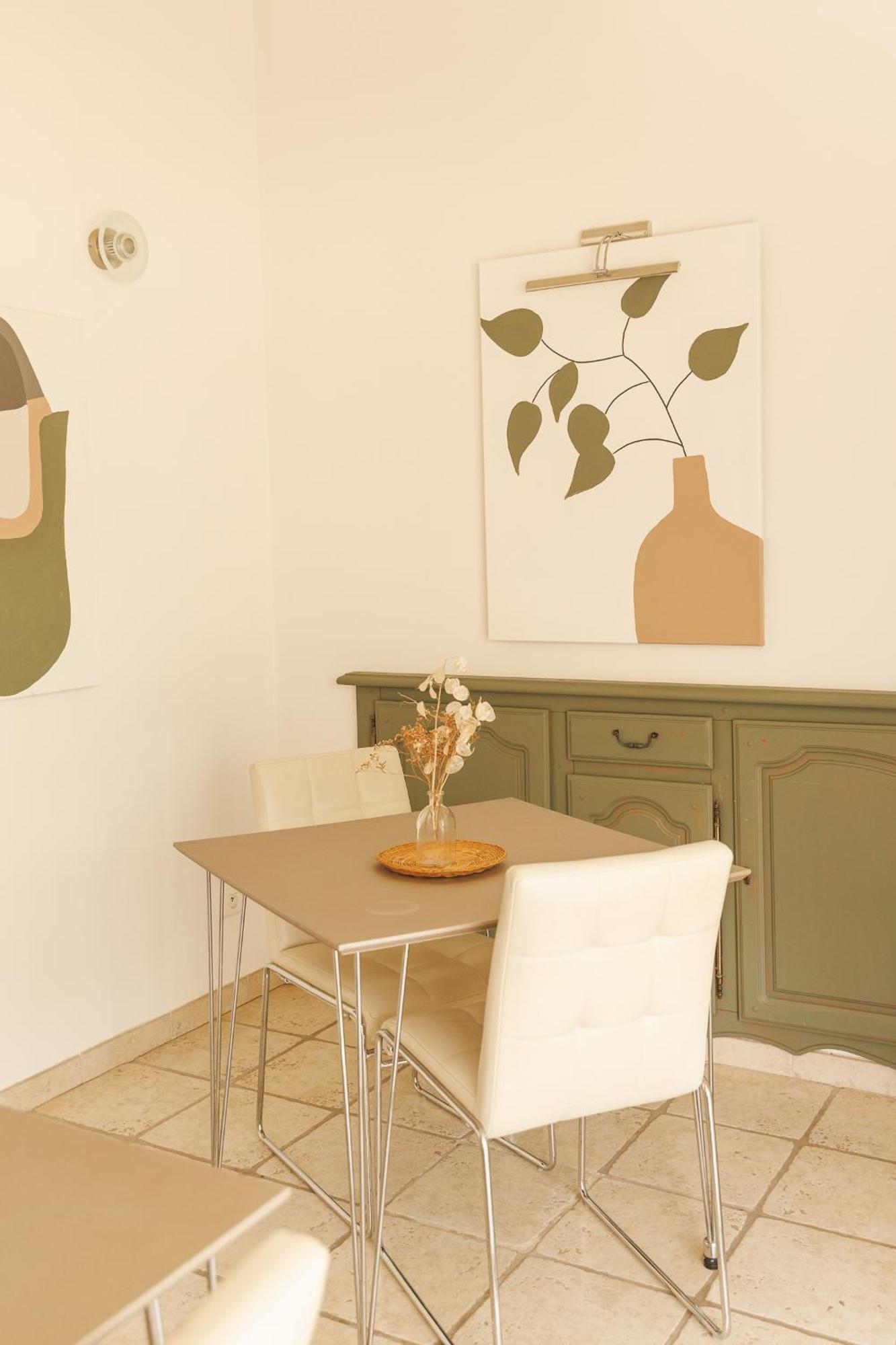 Mas Saint-Ange Bed & Breakfast ลูเนล ภายนอก รูปภาพ