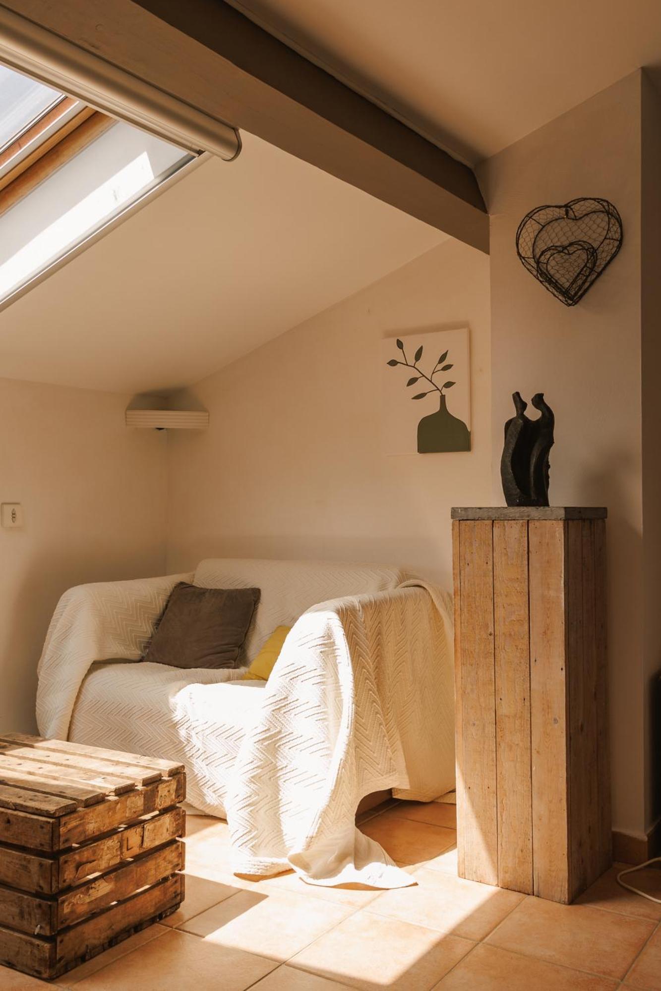Mas Saint-Ange Bed & Breakfast ลูเนล ภายนอก รูปภาพ