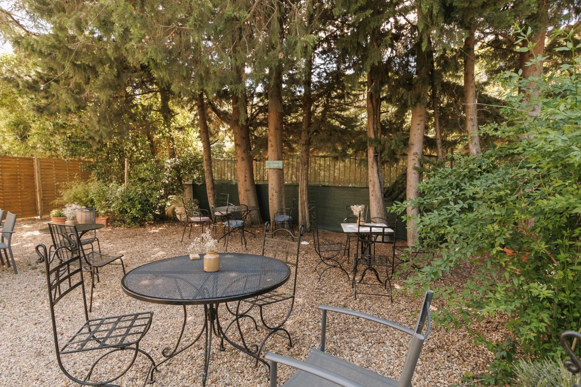 Mas Saint-Ange Bed & Breakfast ลูเนล ภายนอก รูปภาพ